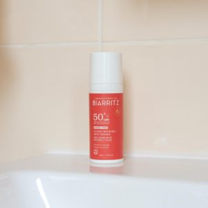 Fluide invisible anti-taches SPF50 – Laboratoires de Biarritz