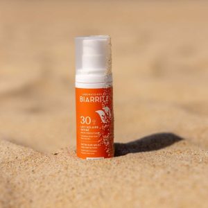 Lait solaire satinée SPF30 – Laboratoires de Biarritz