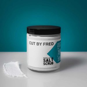 DEPOLLUTING SALT SCRUB – Gommage Lavant et Dépolluant Cheveux